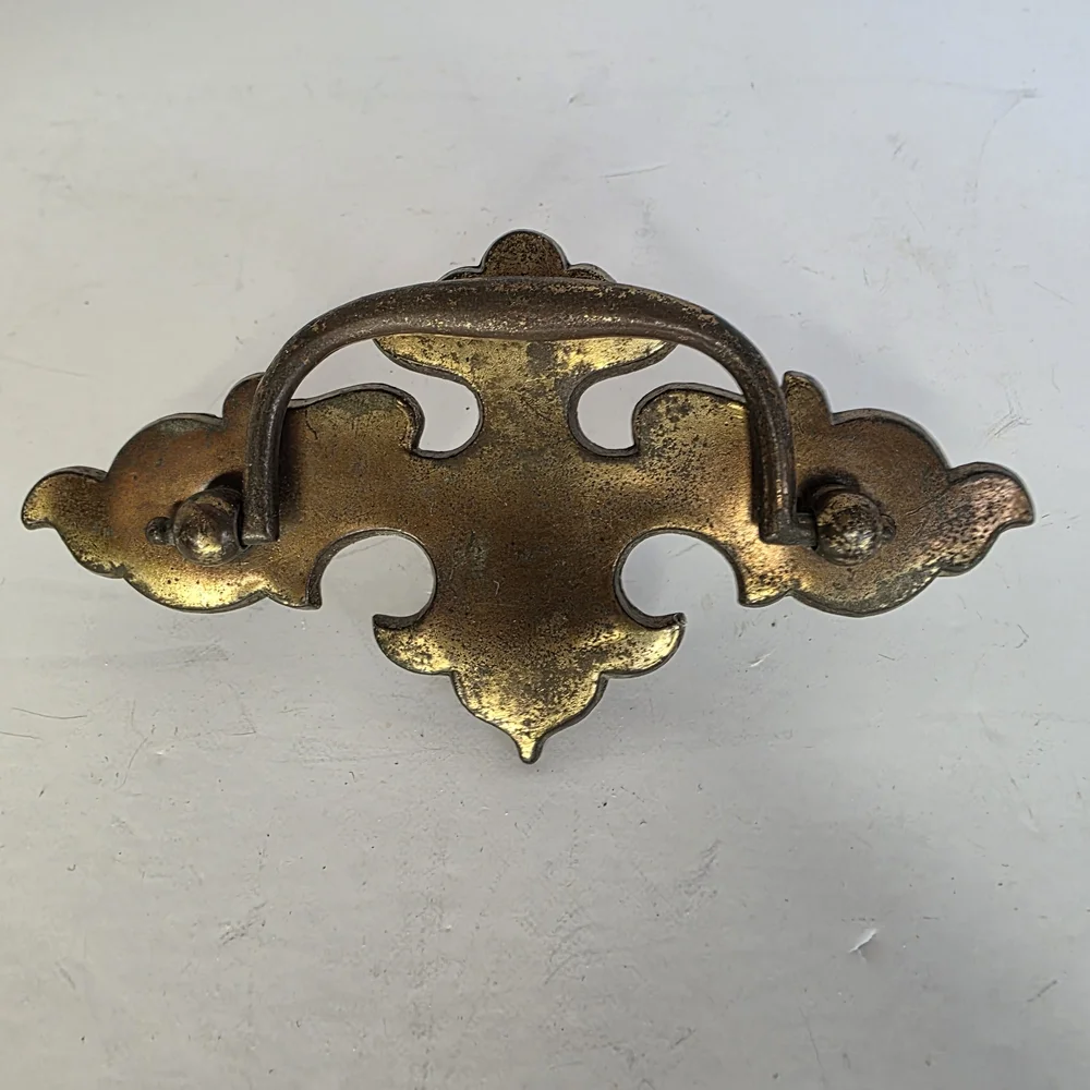 Antique-Style Decorative Brass Drawer Pull - Brown Brass Finish